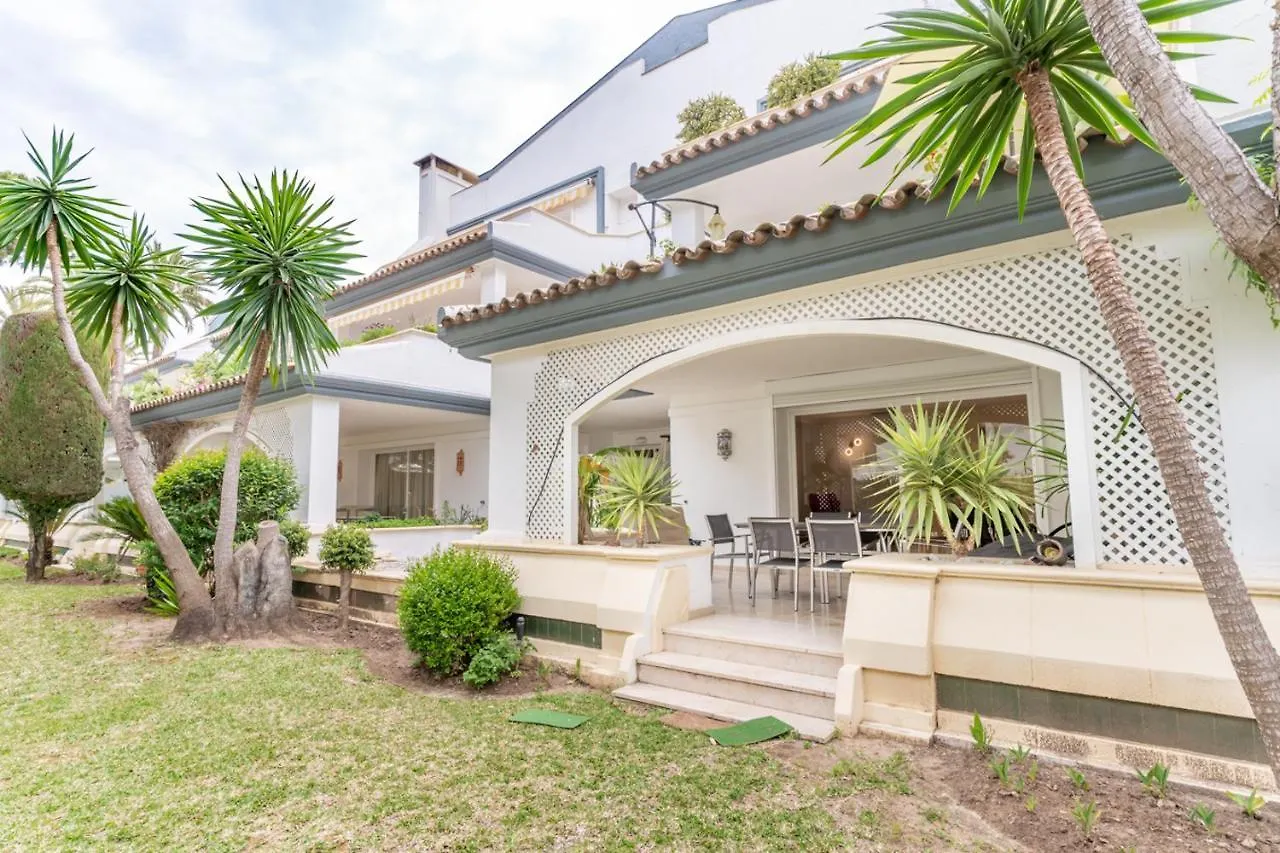Vip Dominion Beach Estepona Appartement
