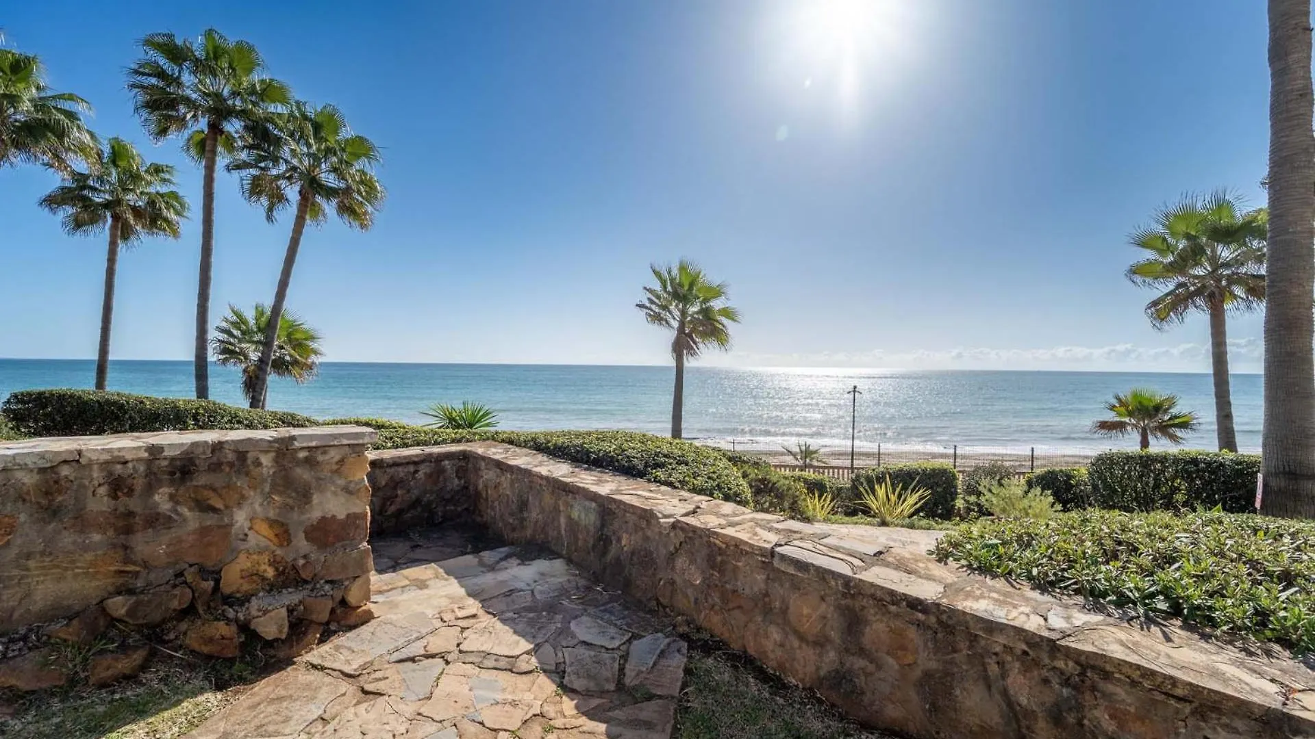 Vip Dominion Beach Estepona Apartment 0*,  Spain