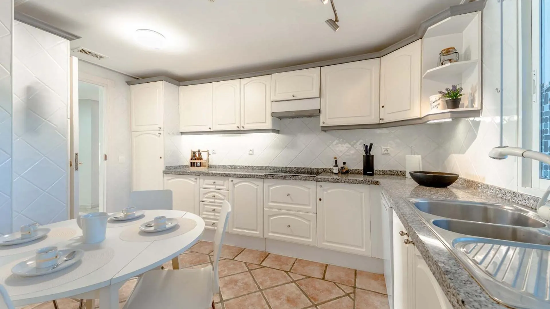 Vip Dominion Beach Estepona Appartement